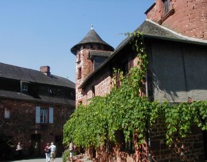Collonges-la-Rouge